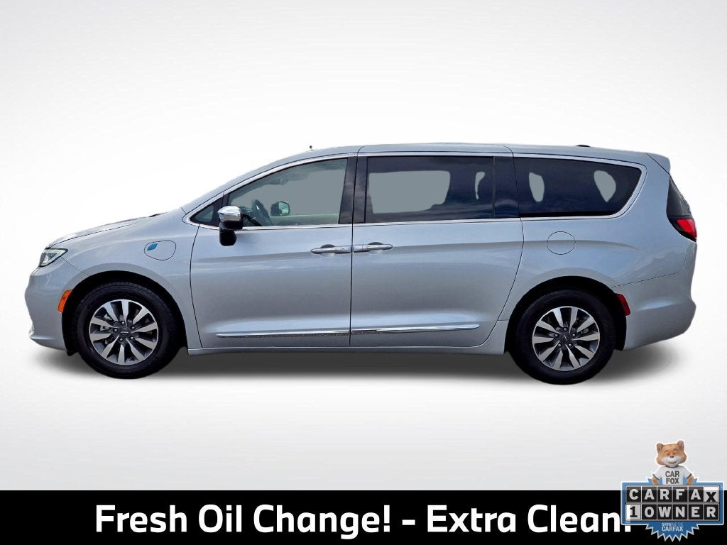 2023 Chrysler Pacifica Hybrid Limited