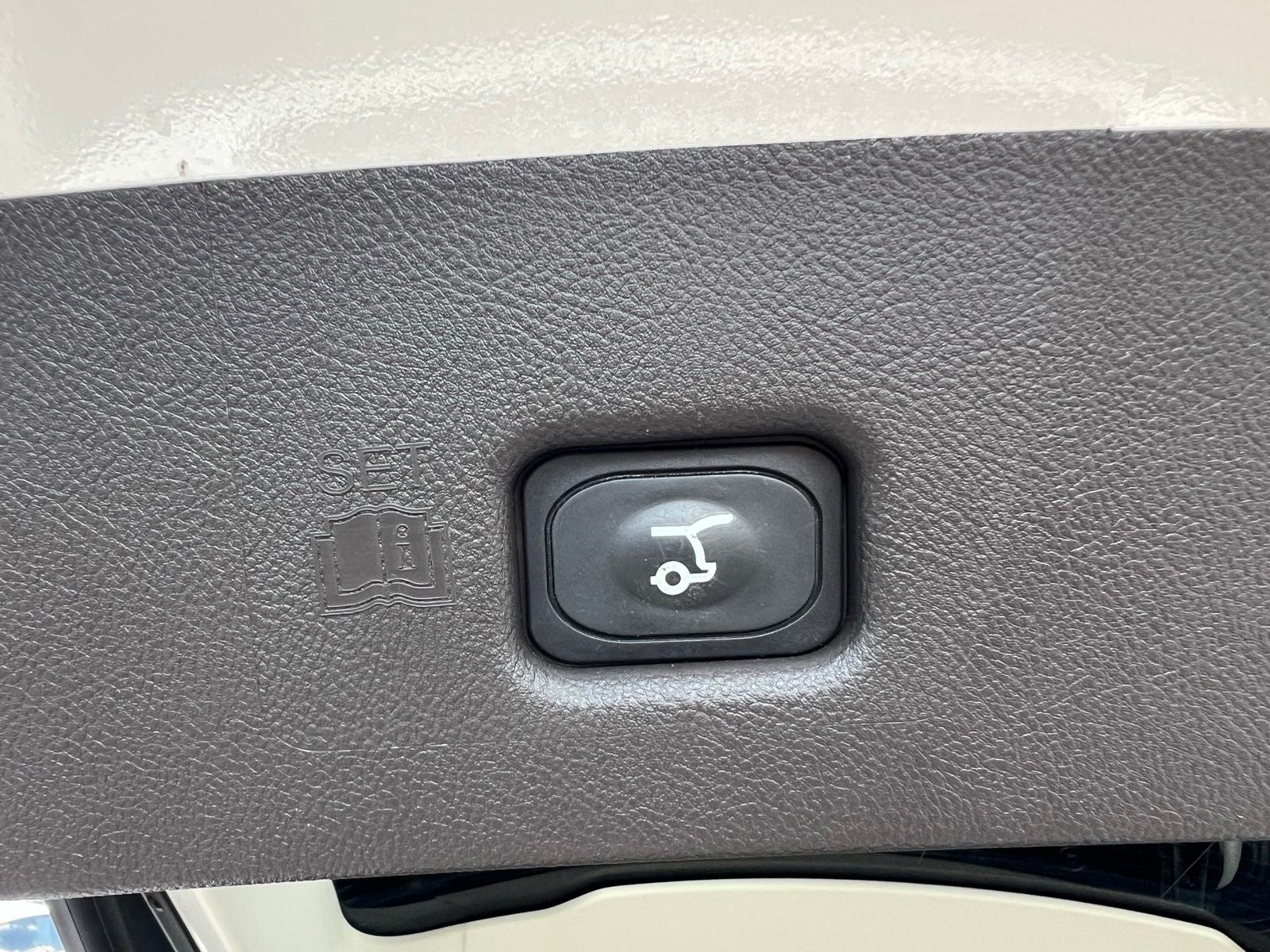 2021 Lincoln Nautilus Black Label