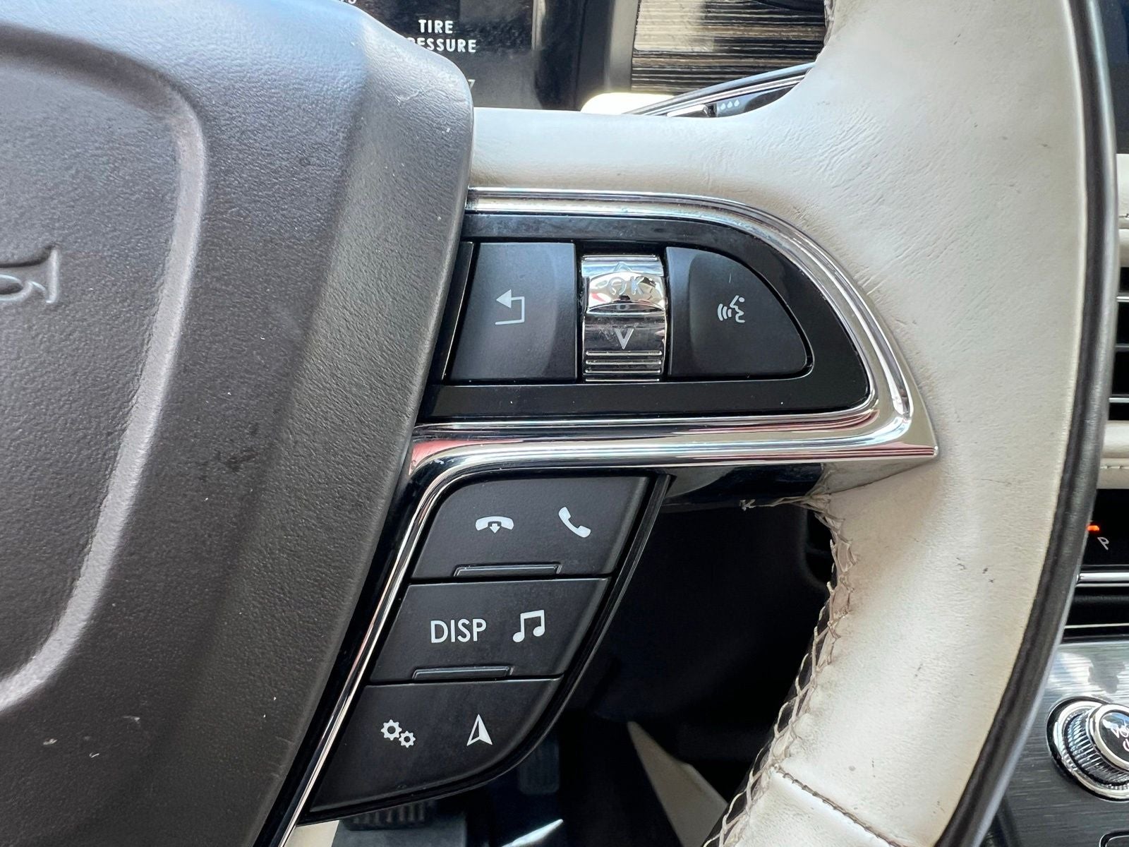 2021 Lincoln Nautilus Black Label