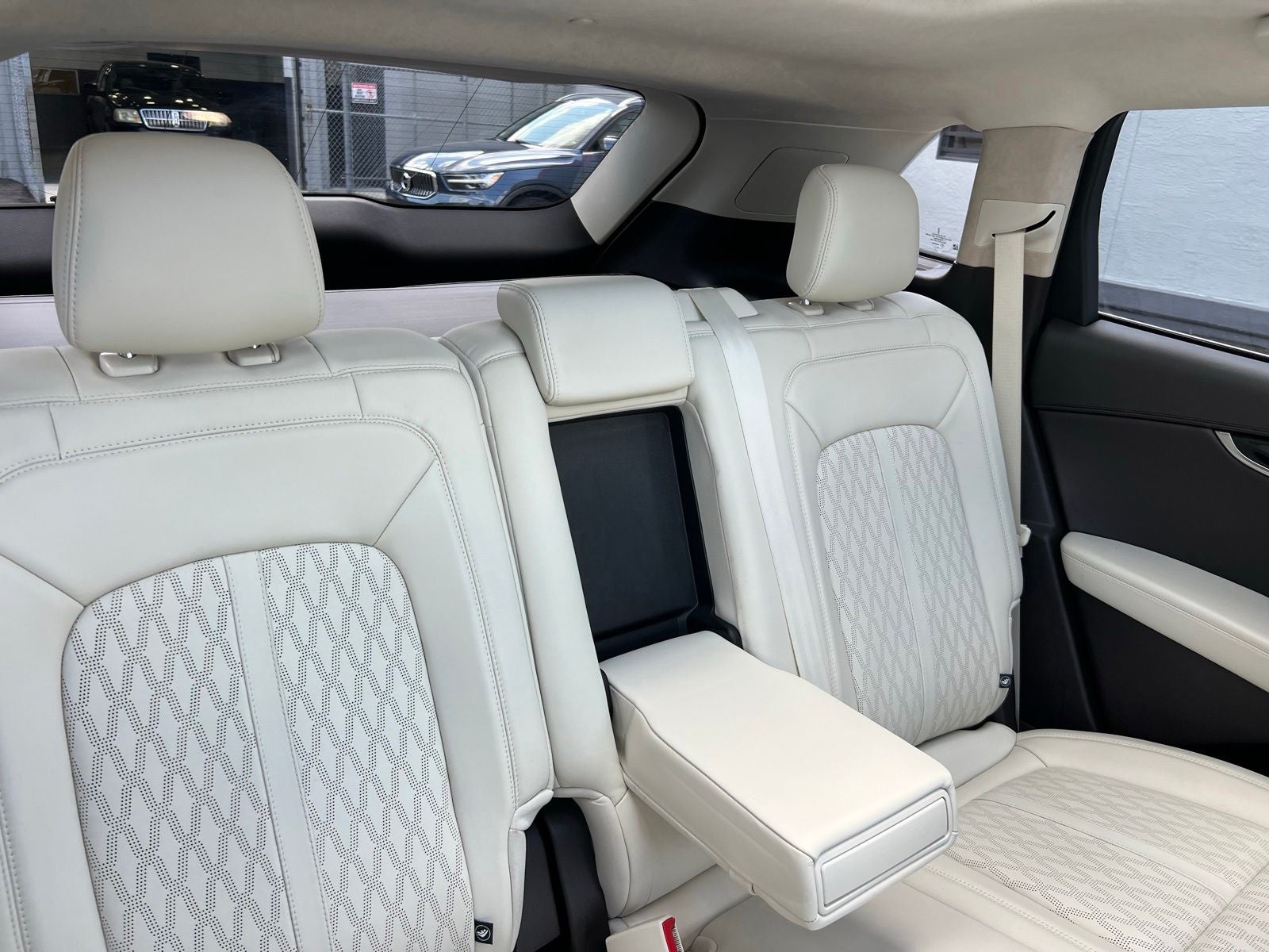 2021 Lincoln Nautilus Black Label