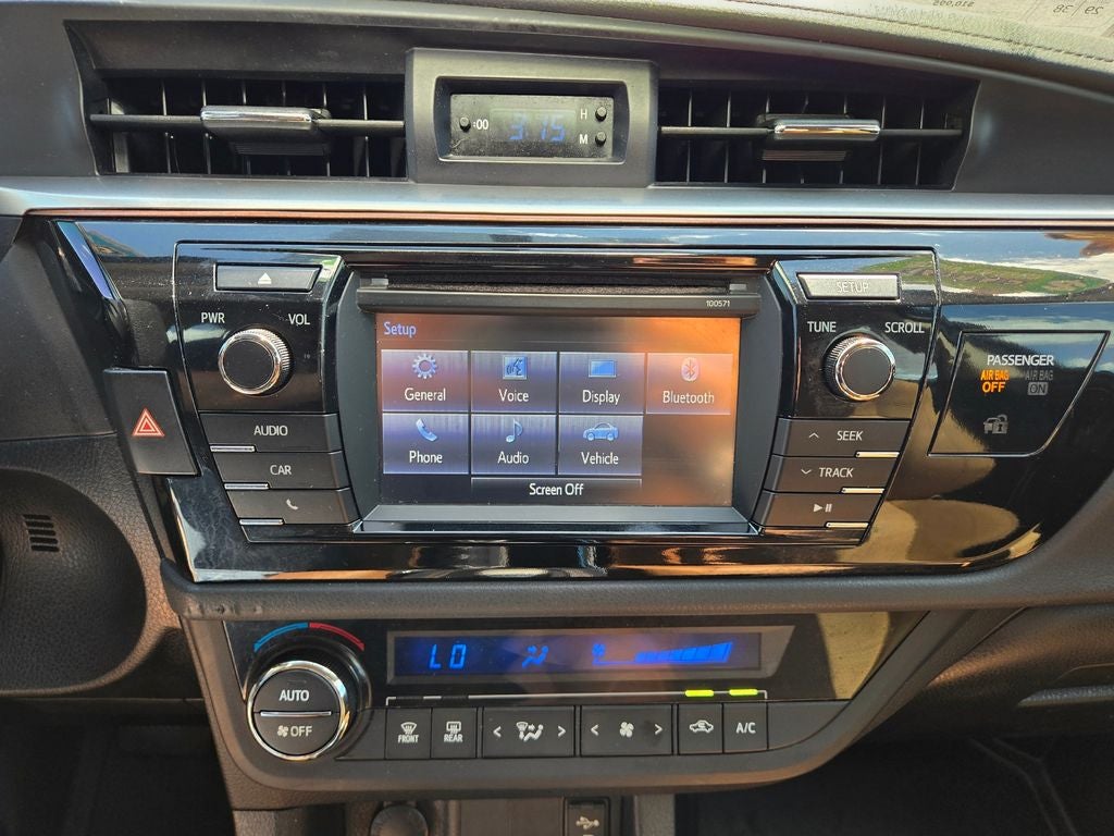 2016 Toyota Corolla LE