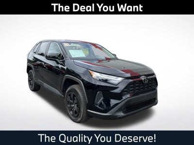 2024 Toyota RAV4 LE