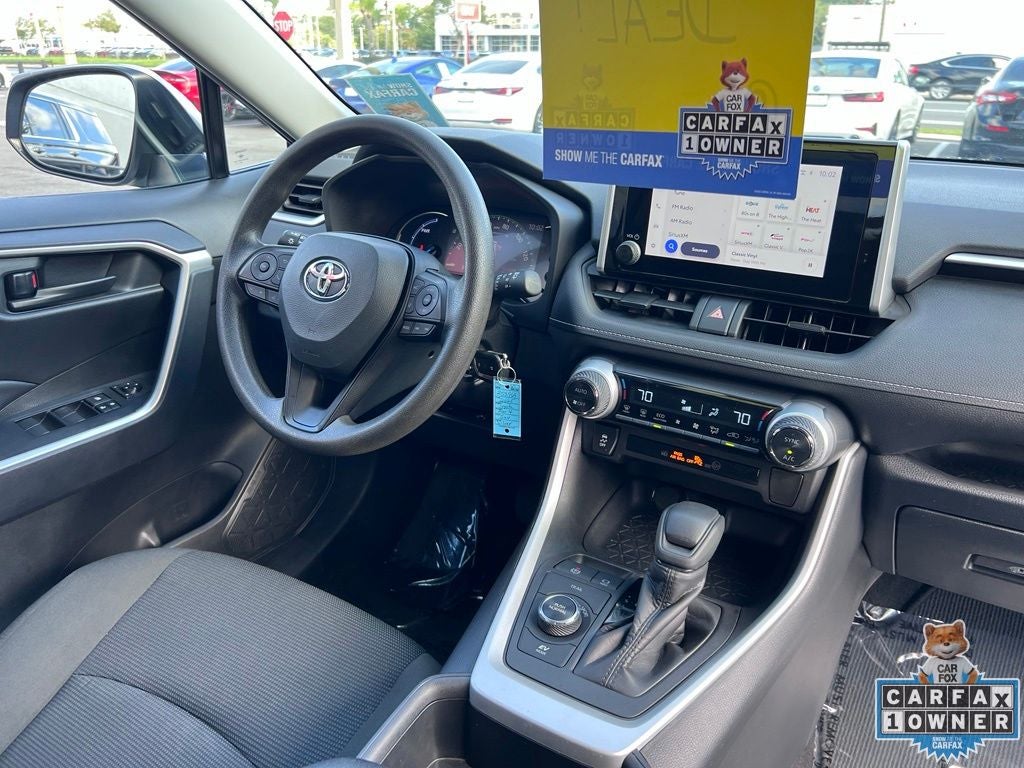 2025 Toyota RAV4 Hybrid LE