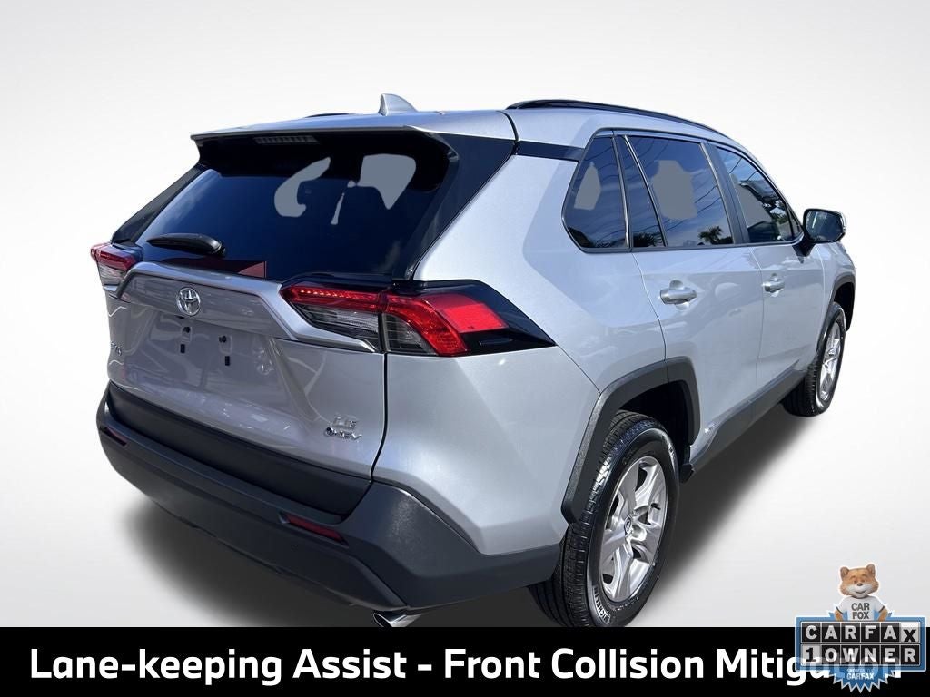 2025 Toyota RAV4 Hybrid LE