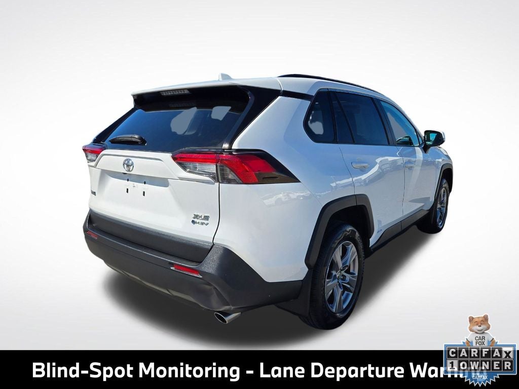 2025 Toyota RAV4 Hybrid XLE