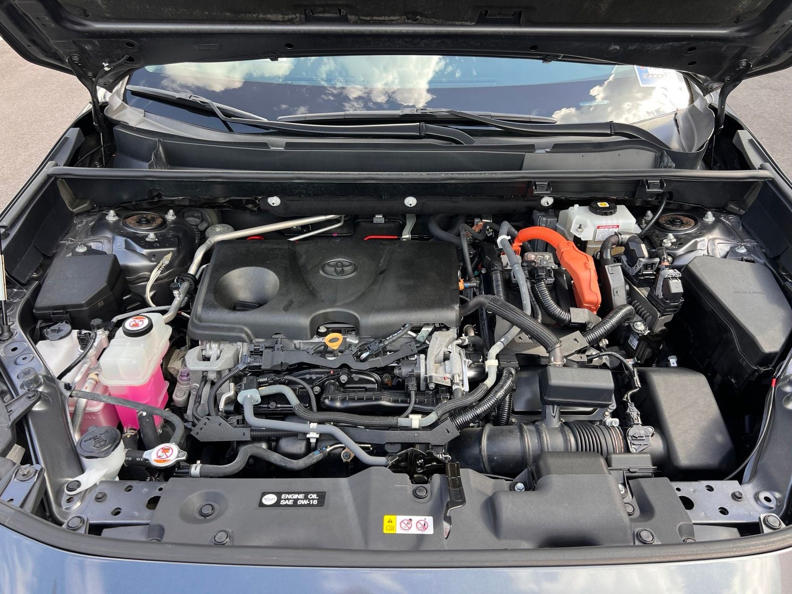 2021 Toyota RAV4 Hybrid XLE