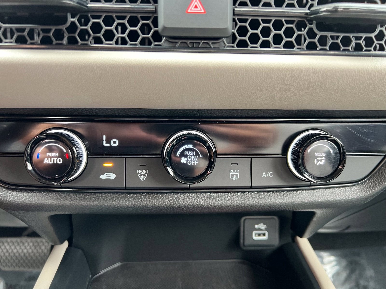 2025 Honda HR-V LX