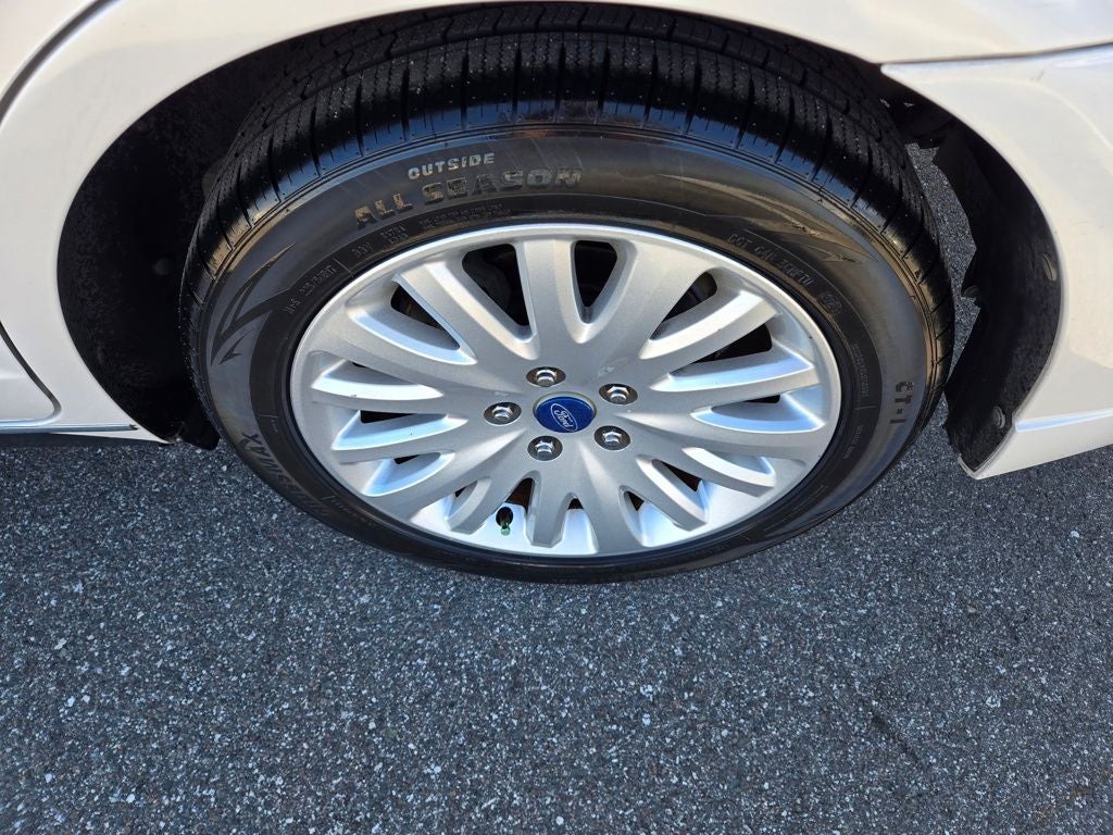 2010 Ford Fusion Hybrid Base