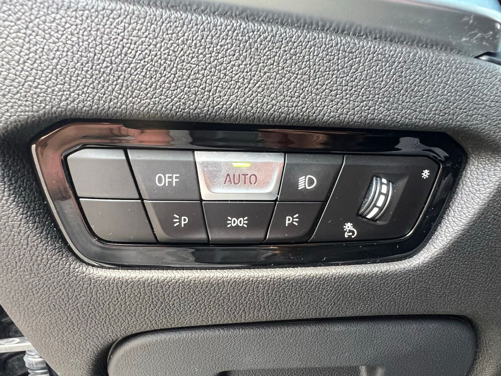 2022 BMW 2 Series 230i