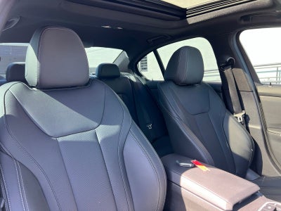 2024 BMW 3 Series 330e xDrive