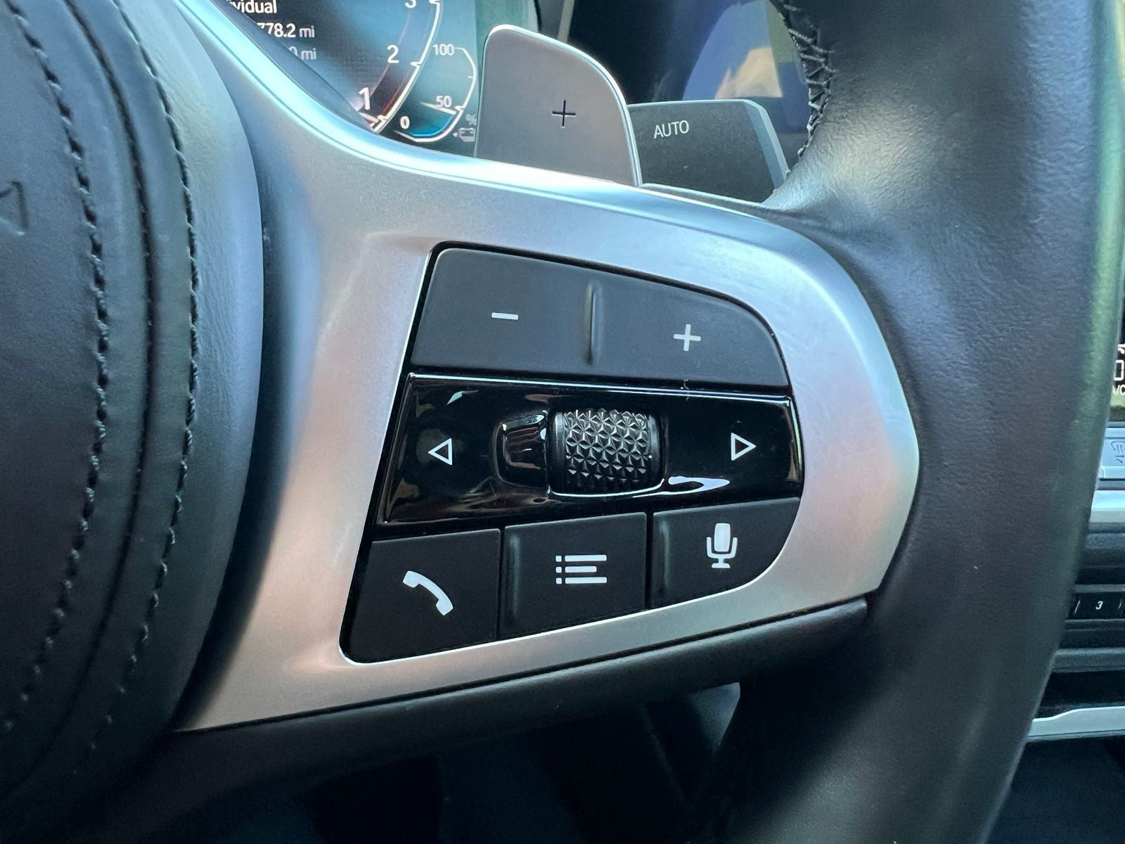 2022 BMW 3 Series 330e iPerformance