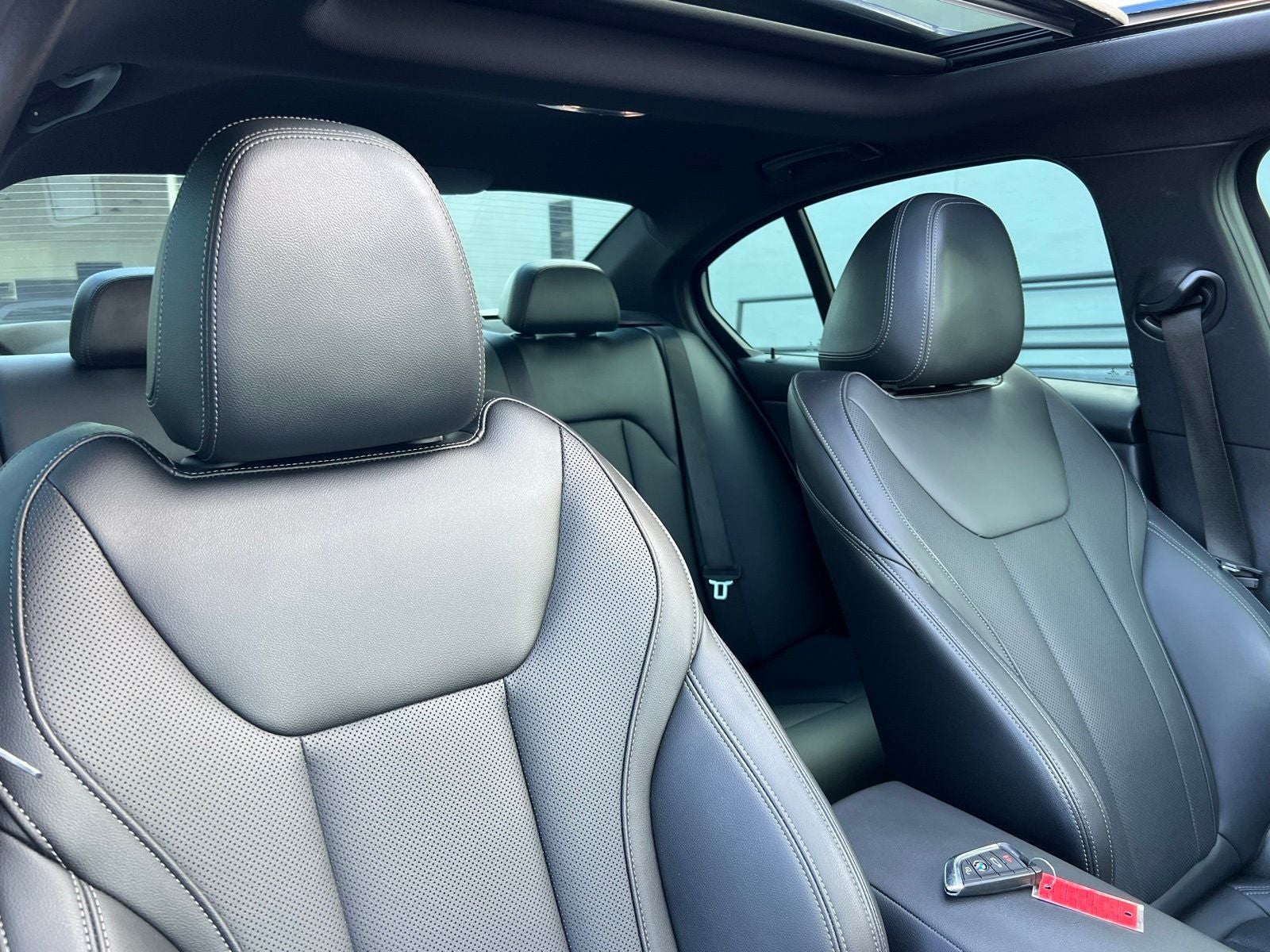 2022 BMW 3 Series 330e iPerformance