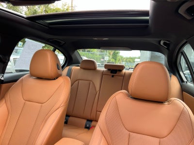 2022 BMW 3 Series 330e xDrive
