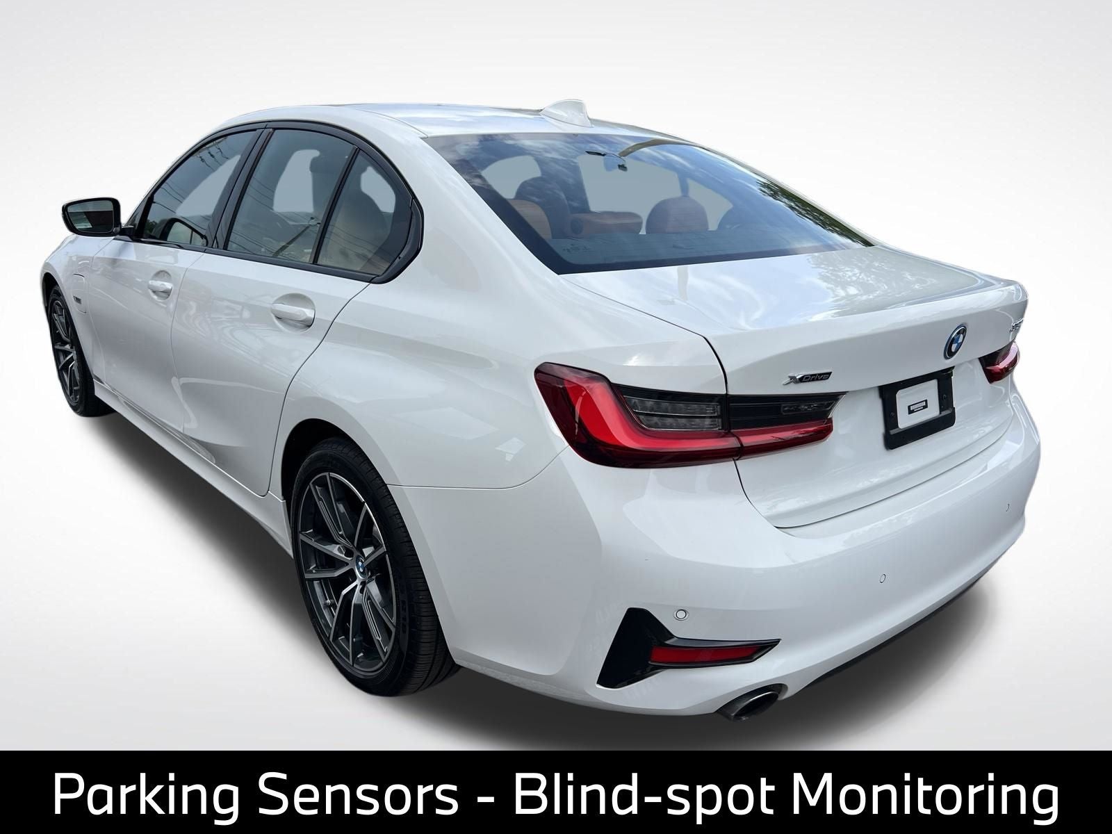 2022 BMW 3 Series 330e xDrive
