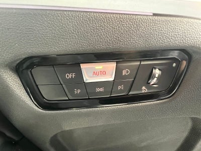 2023 BMW 3 Series 330i