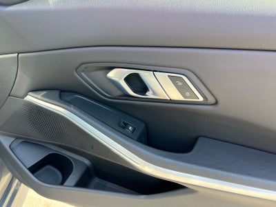 2023 BMW 3 Series 330i