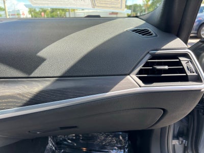 2023 BMW 3 Series 330i