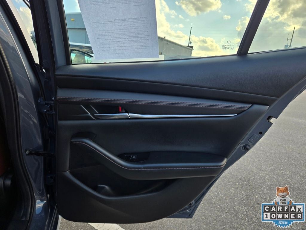 2025 Mazda Mazda3 2.5 S Carbon Edition