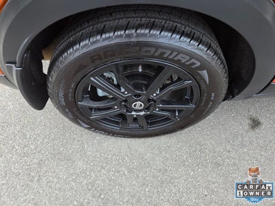 2021 Nissan Kicks SR