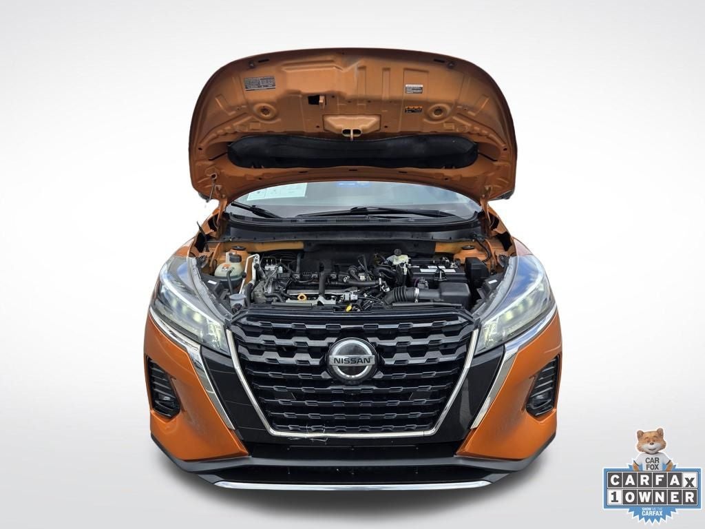 2021 Nissan Kicks SR