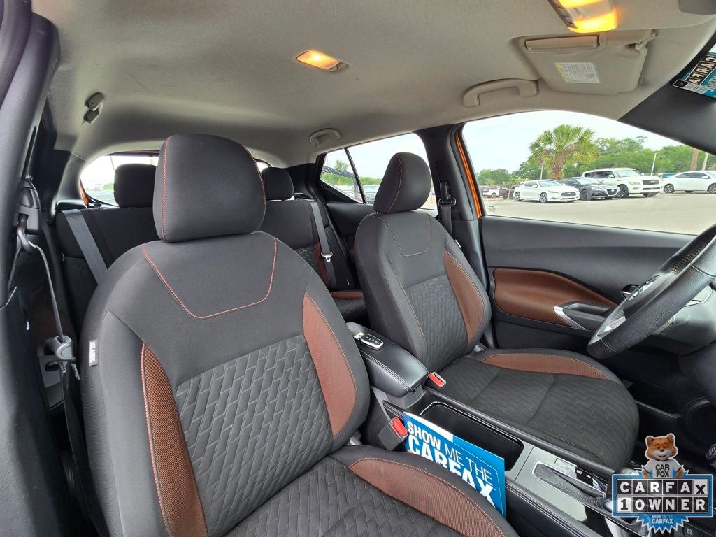 2021 Nissan Kicks SR