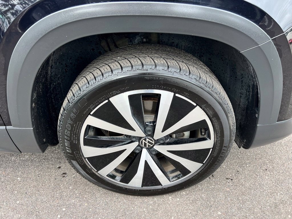 2024 Volkswagen Taos 1.5T SE