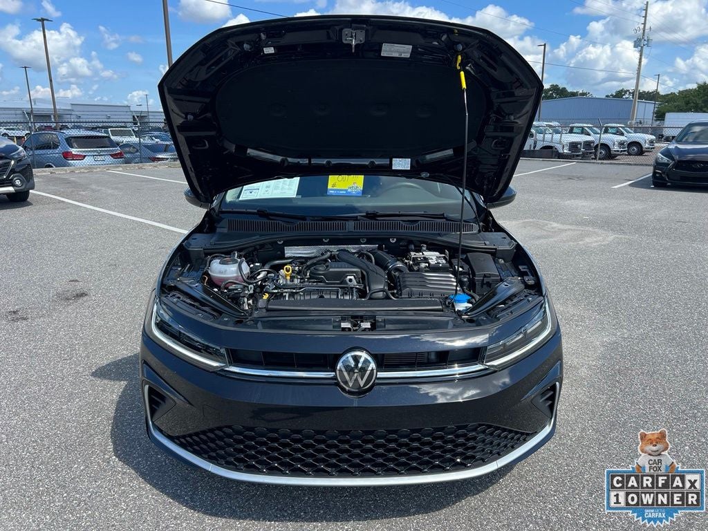 2025 Volkswagen Jetta 1.5T SE
