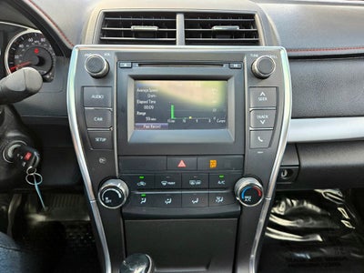 2017 Toyota Camry SE