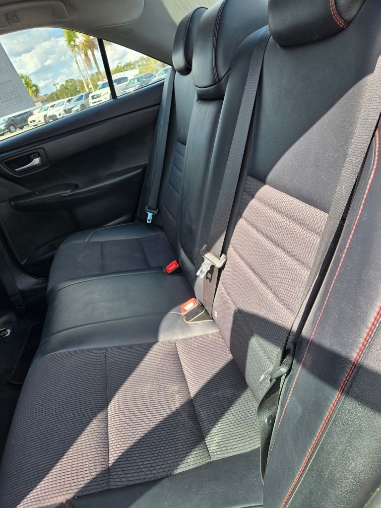 2017 Toyota Camry SE