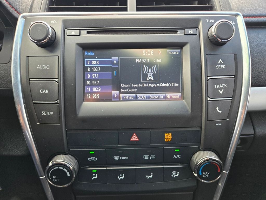 2015 Toyota Camry SE