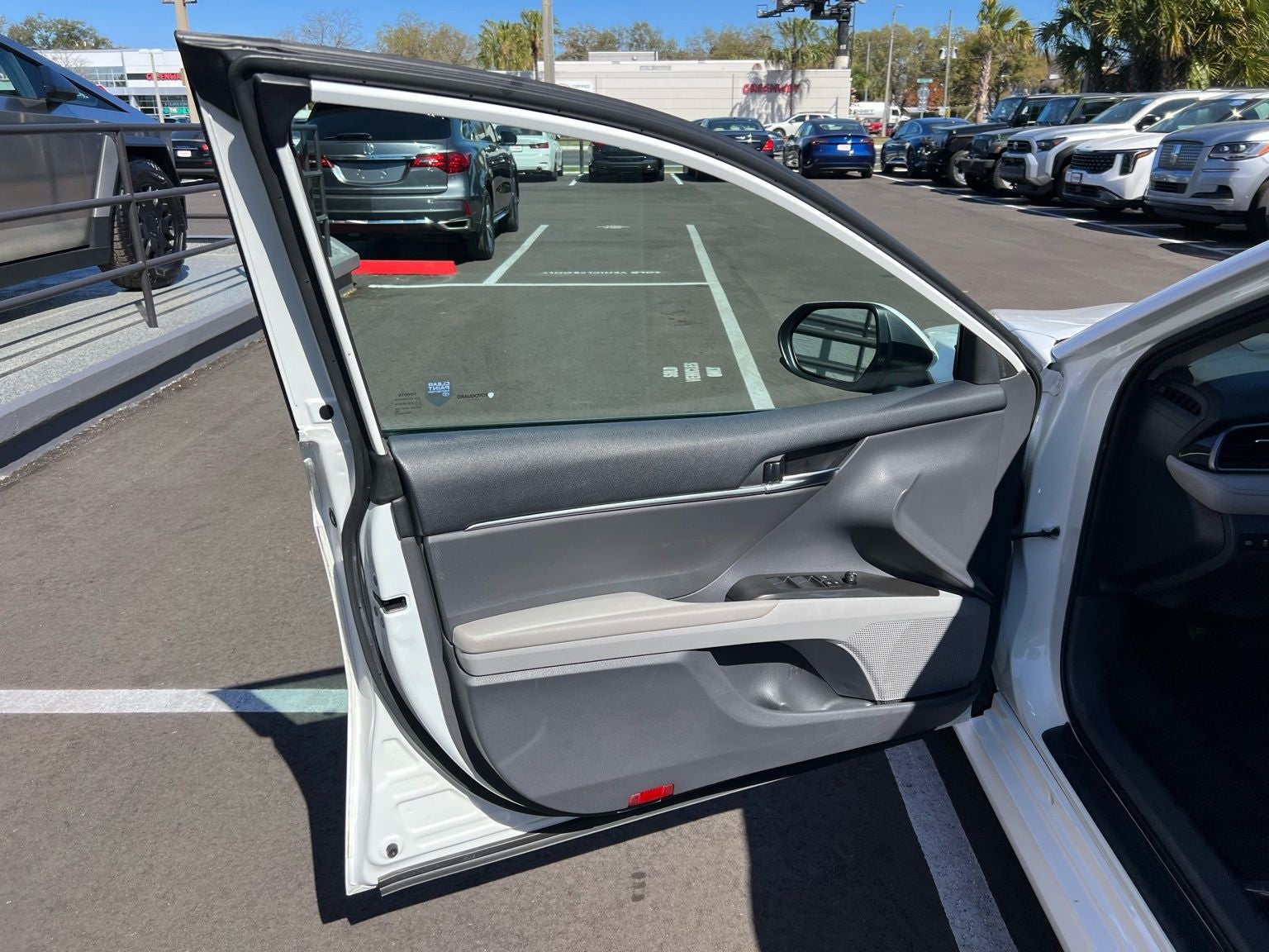 2024 Toyota Camry LE