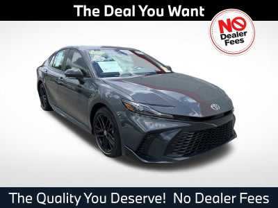 2025 Toyota Camry SE