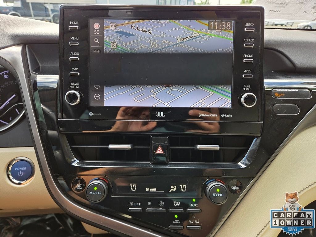 2022 Toyota Camry Hybrid XLE
