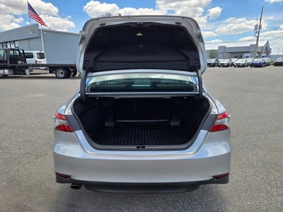 2023 Toyota Camry Hybrid XLE