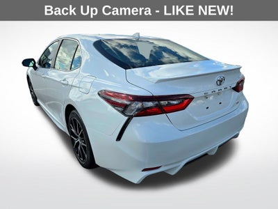 2022 Toyota Camry SE