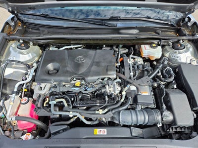 2021 Toyota Camry Hybrid SE