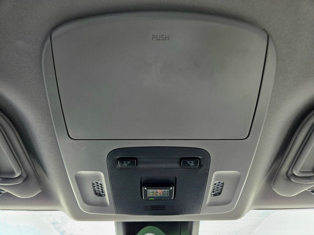 2021 Toyota Camry Hybrid SE