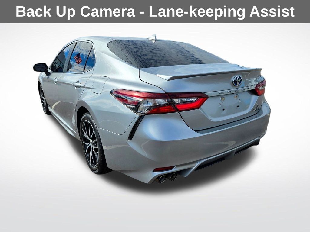 2021 Toyota Camry Hybrid SE