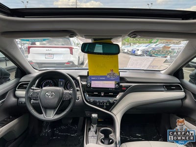 2022 Toyota Camry SE
