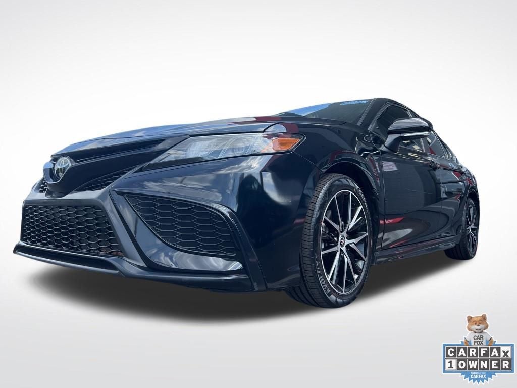 2022 Toyota Camry SE