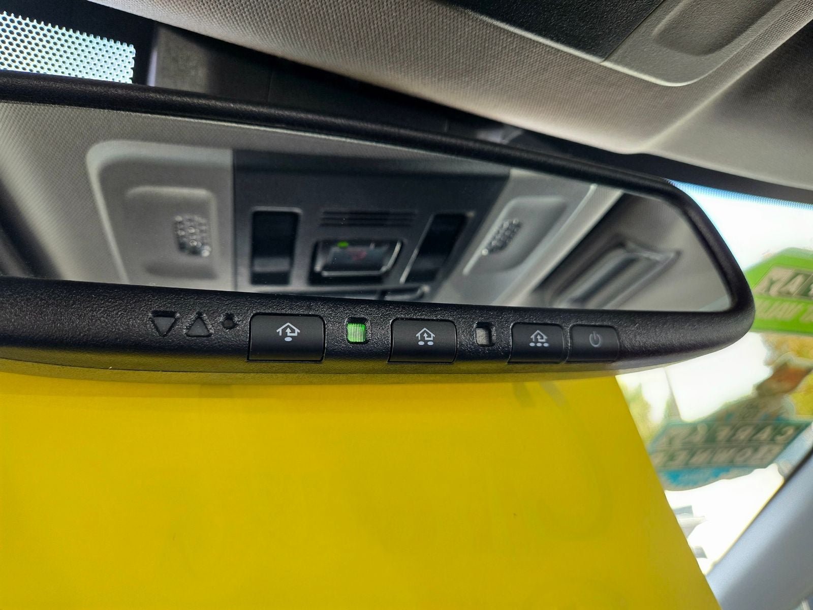 2022 Toyota Camry Hybrid Hybrid SE