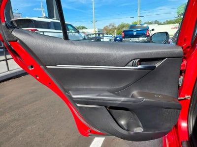 2022 Toyota Camry Hybrid Hybrid SE