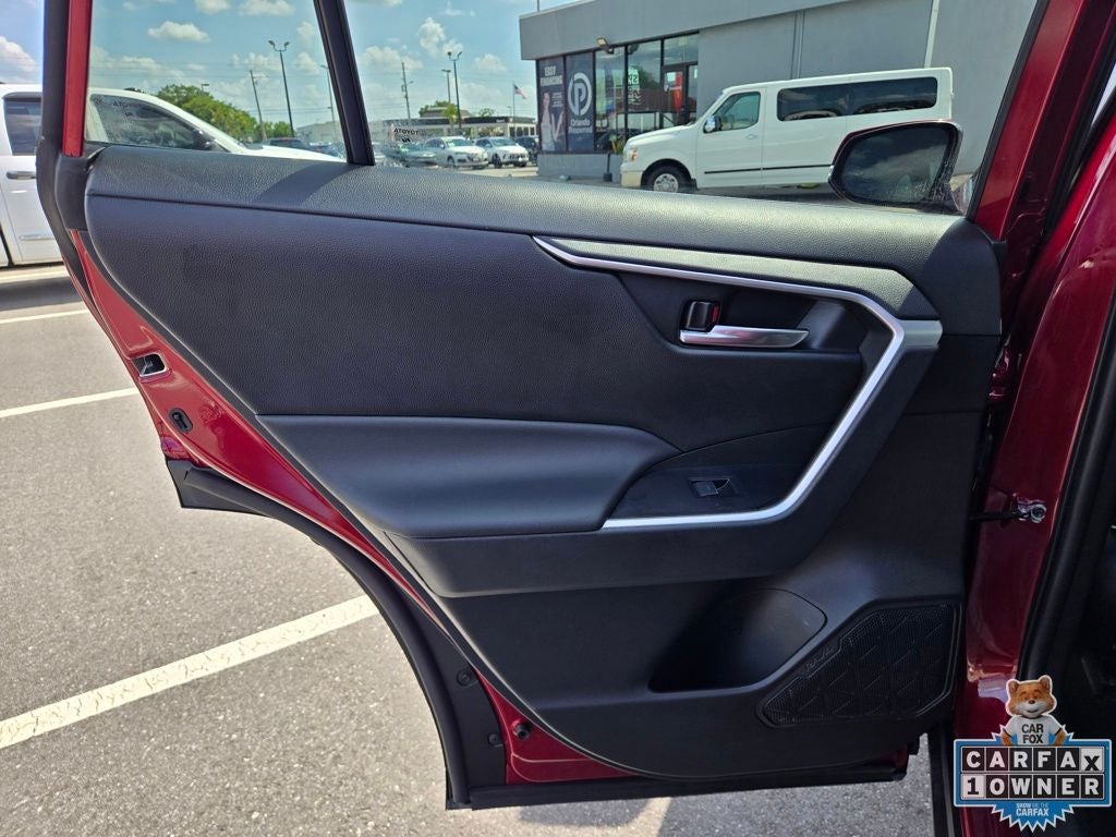 2022 Toyota RAV4 Hybrid XLE Premium