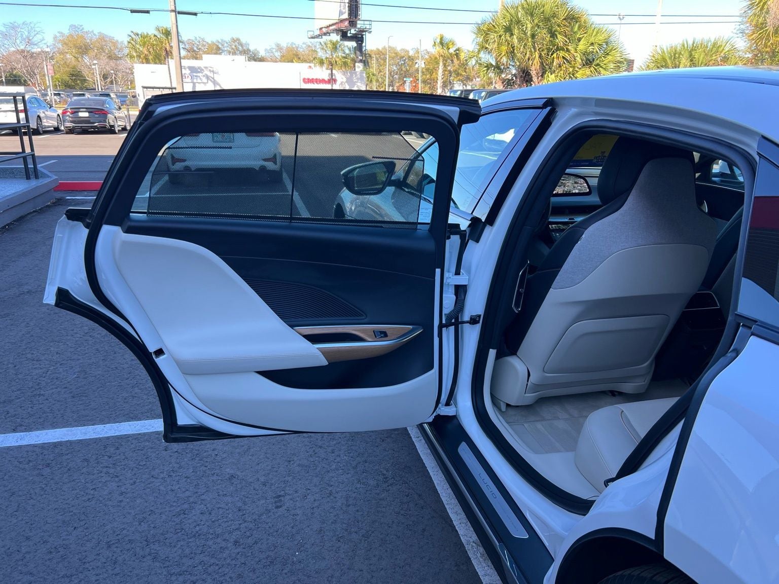 2024 Lucid Air Touring