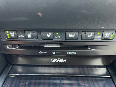 2019 Lexus ES 300h Ultra Luxury