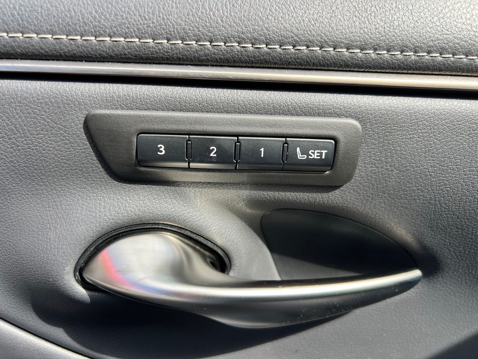 2020 Lexus ES 300h