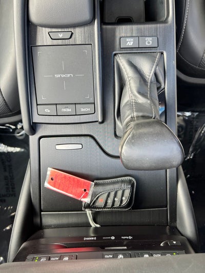 2020 Lexus ES 300h