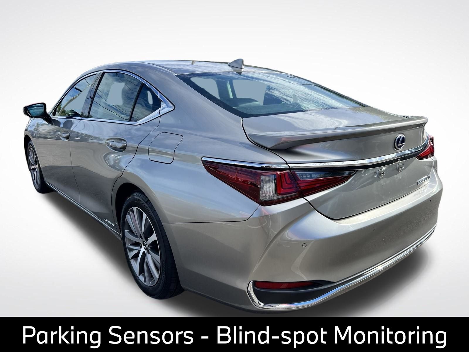 2020 Lexus ES 300h
