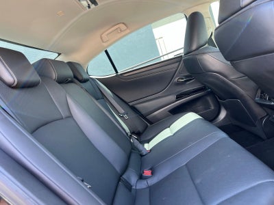 2022 Lexus ES 350