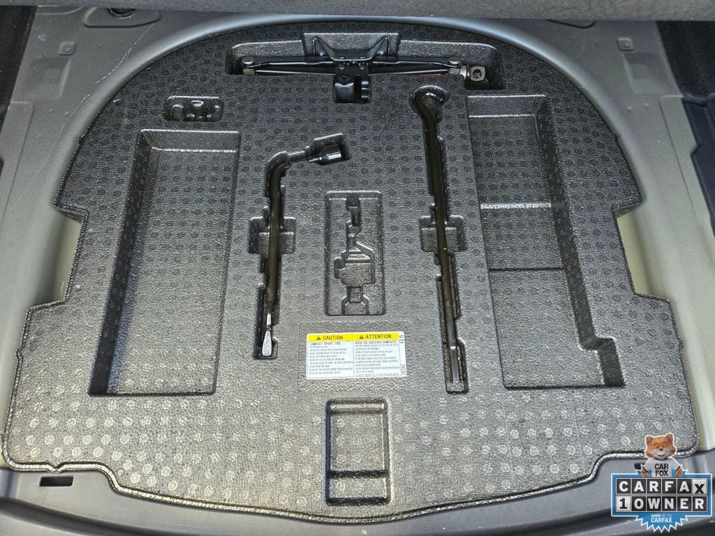 2022 Lexus ES 300h F-Sport